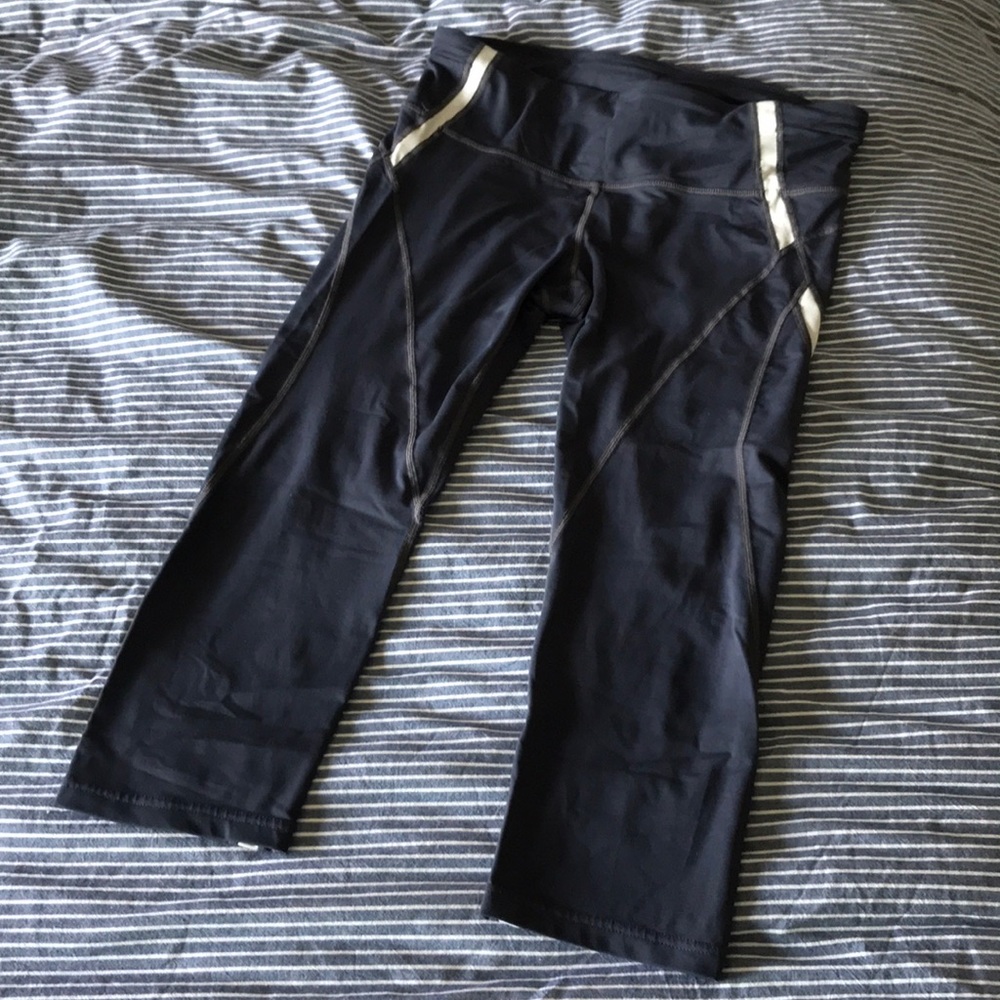 Gap Fit 3/4 length leggings